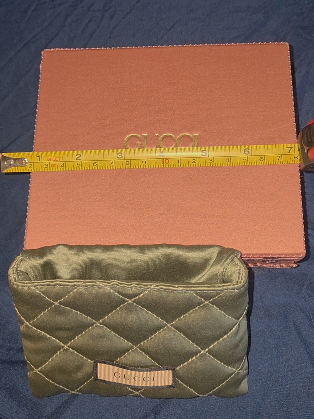 Authentic Gucci Pink Satin Fabric/Olive Green Quilted Box & Pouch - Picture 4 of 4